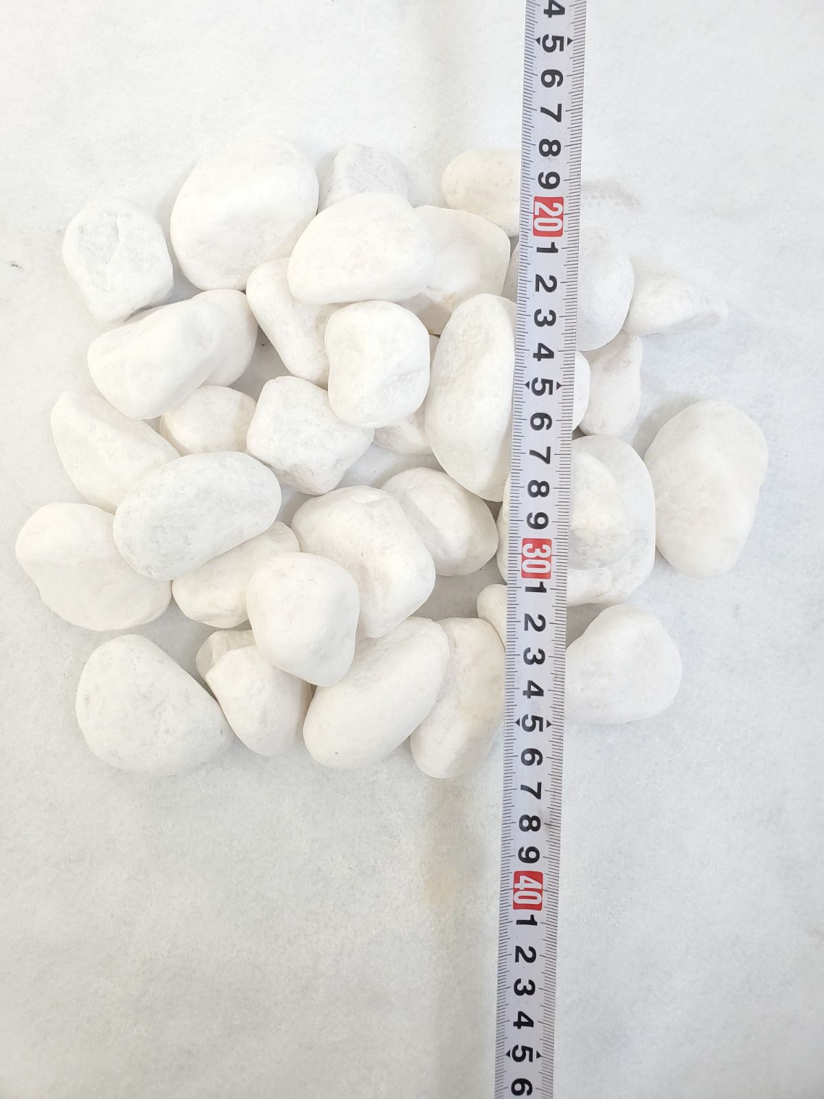 Natural Snow White Pebbles